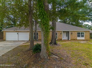 2605 Evergreen Ln, Biloxi, MS 39531