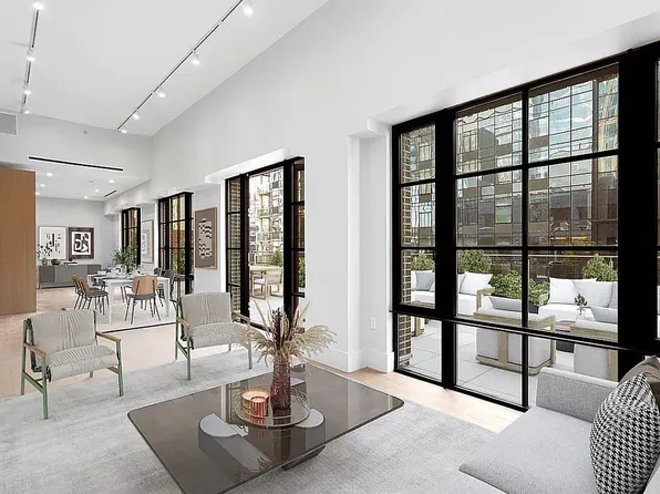 517 W 29th St, New York, NY 10001