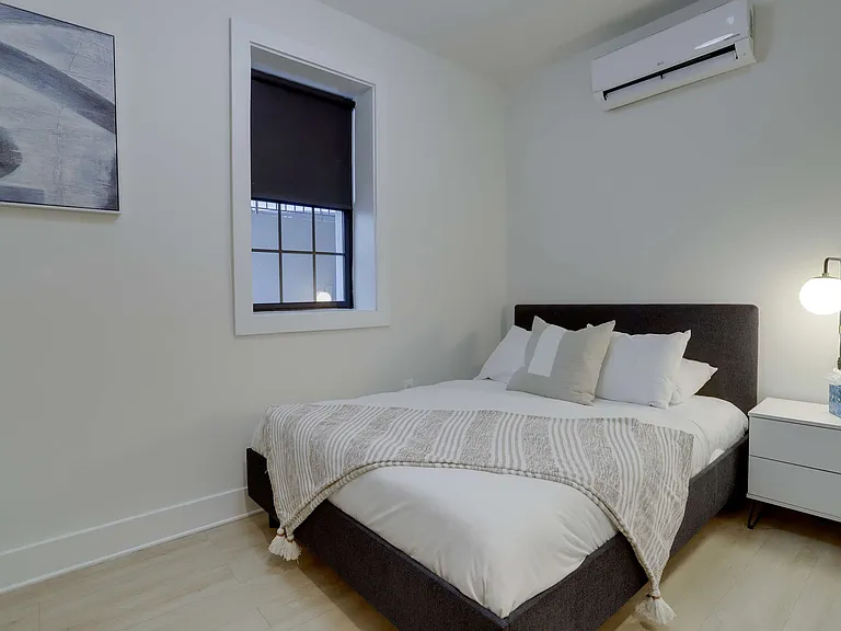 712 G St SE #B1 — Photo 7