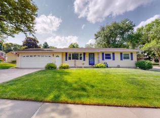 820 29th St NW, Rochester, MN 55901