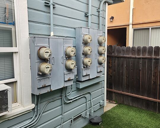 4th image of 1706 Sherman Pl