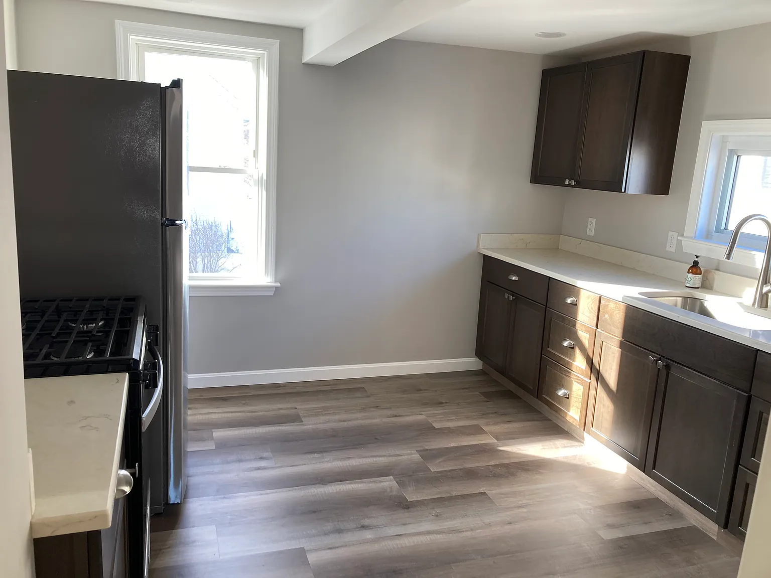 2 bed, $2,600 — Photo 2