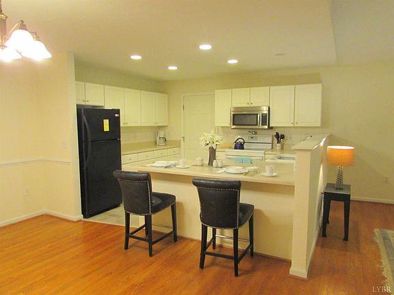 4th image of 1245 Jefferson Oaks Ct Unit 73