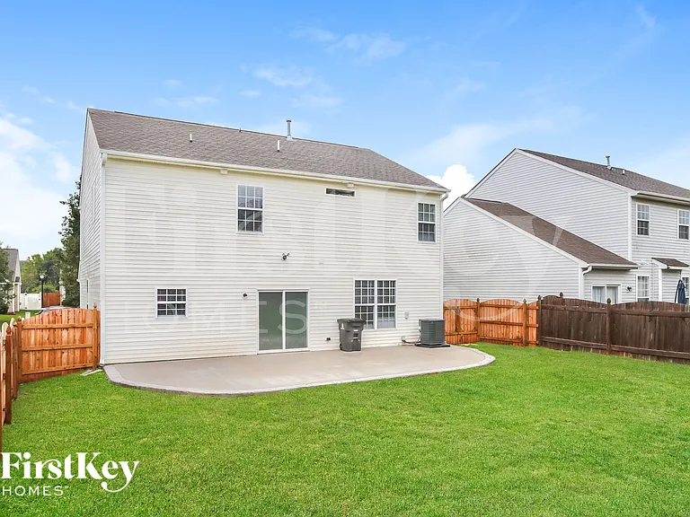 3969 Creekmoore Dr — Photo 15