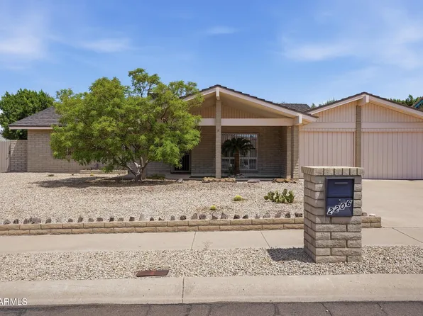 2206 E NICOLET Avenue, Phoenix, AZ 85020