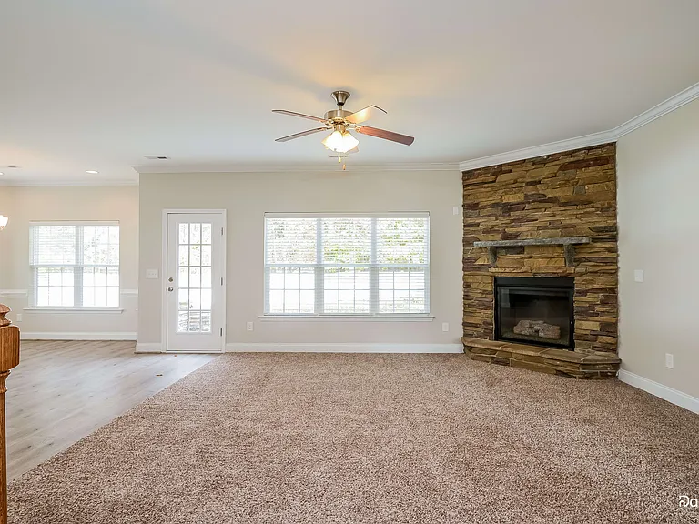 2845 Victoria Falls Dr — Photo 5