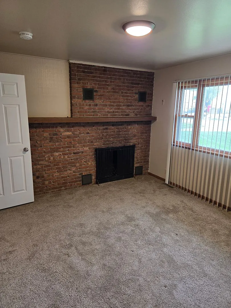 Prairie Apartments — Photo 1