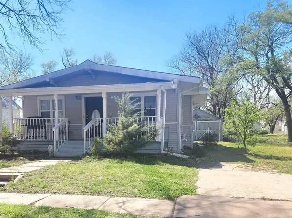 505 N Walnut St, McPherson, KS 67460