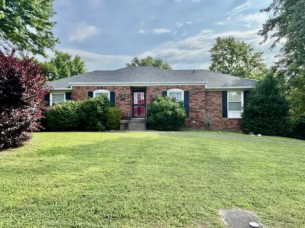 1221 Apache Ln, Madison, TN 37115