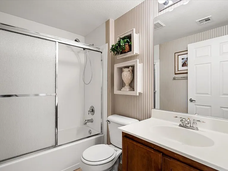 3975 N Hualapai Way #281 — Photo 24