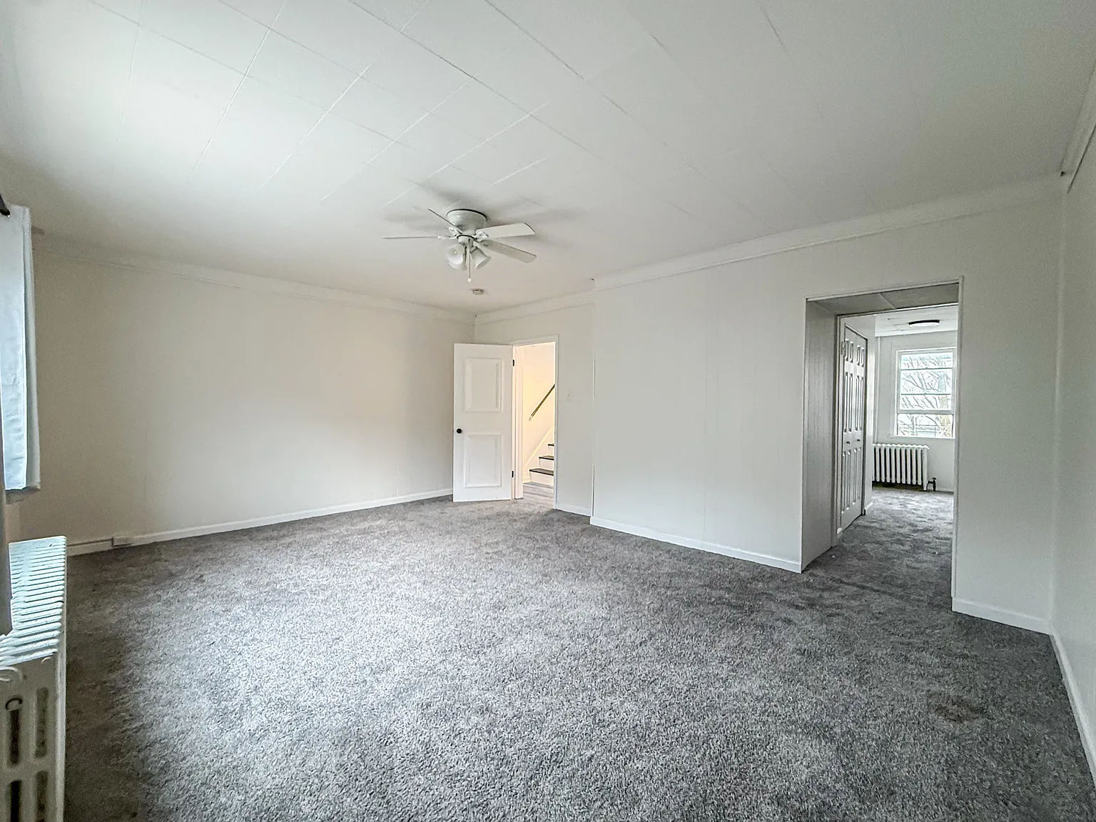 3 bed, 1950 sqft, $1,875 — Photo 4