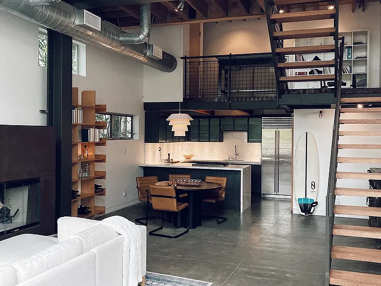 208 S Venice Blvd #B — Photo 9