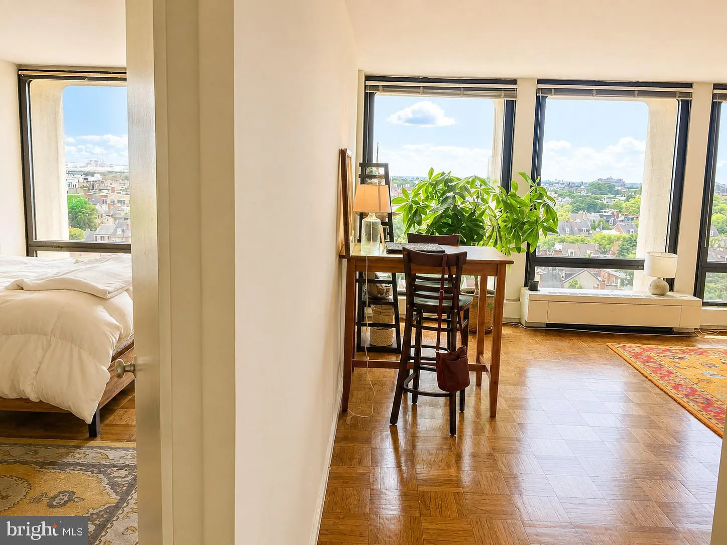 1 bed, 683 sqft, $2,200 — Photo 2