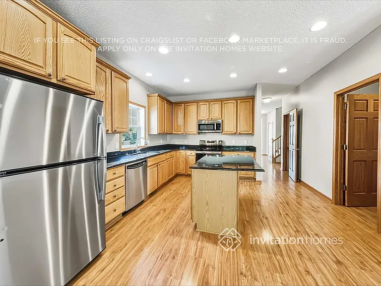 1168 Macey Way — Photo 14