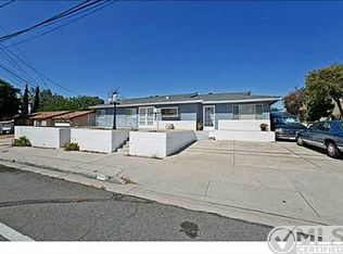 9542 Halberns Blvd, Santee, CA 92071