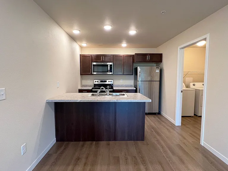1419 Pine St #9 — Photo 49