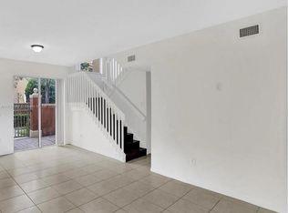 10666 SW 7th St #2106, Hollywood, FL 33025