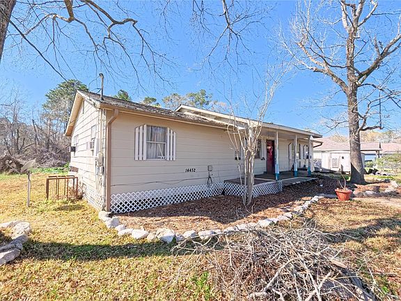 2nd image of 14452 Half Circle St