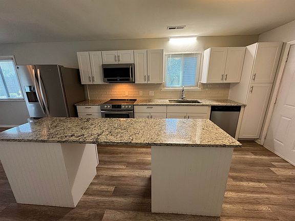 3rd image of 5175 Inlet Garden Ct. #D