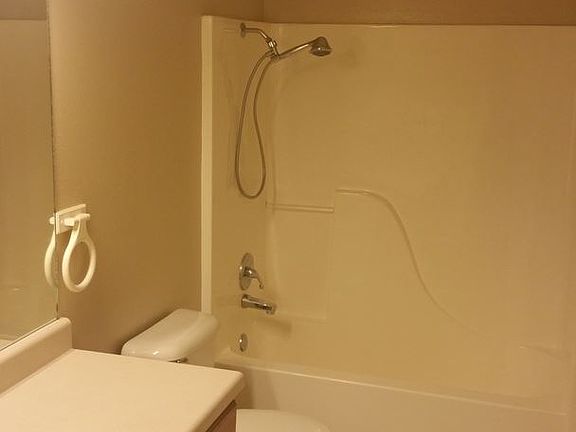 3rd image of 60 Blair Dr