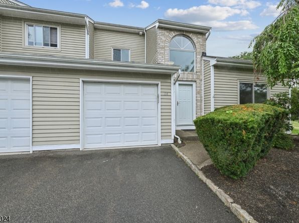 114 Castle Ridge Dr
