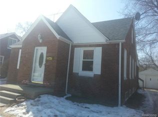 1042 Grandmont St, Inkster, MI