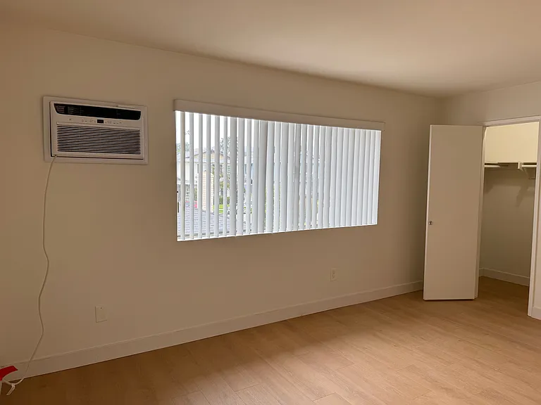 1500 Eastpark Dr #3 — Photo 18