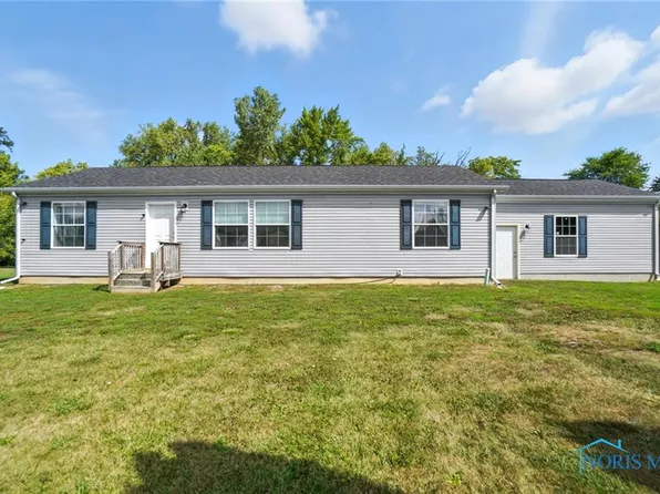 815 George St, North Baltimore, OH 45872