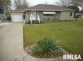 1141 36th Ave, East Moline, IL 61244