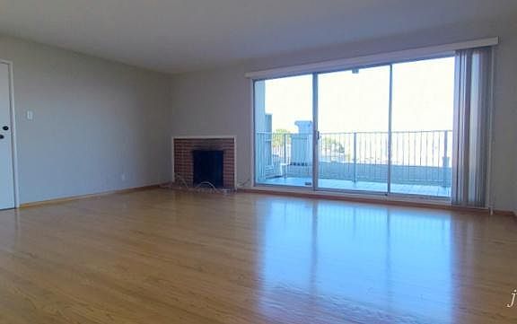 4th image of 755 Burnett Ave APT 3