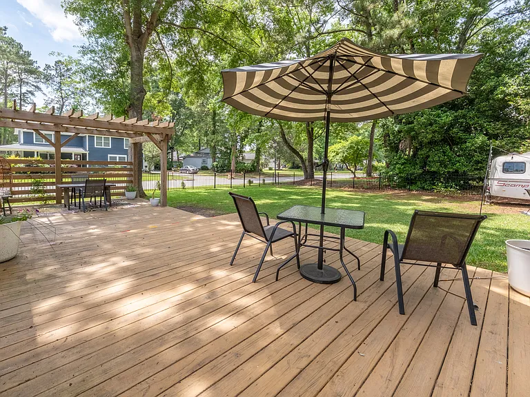 72 Shadowmoss Pkwy — Photo 33