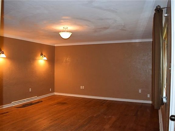5th image of 1150 2nd St
