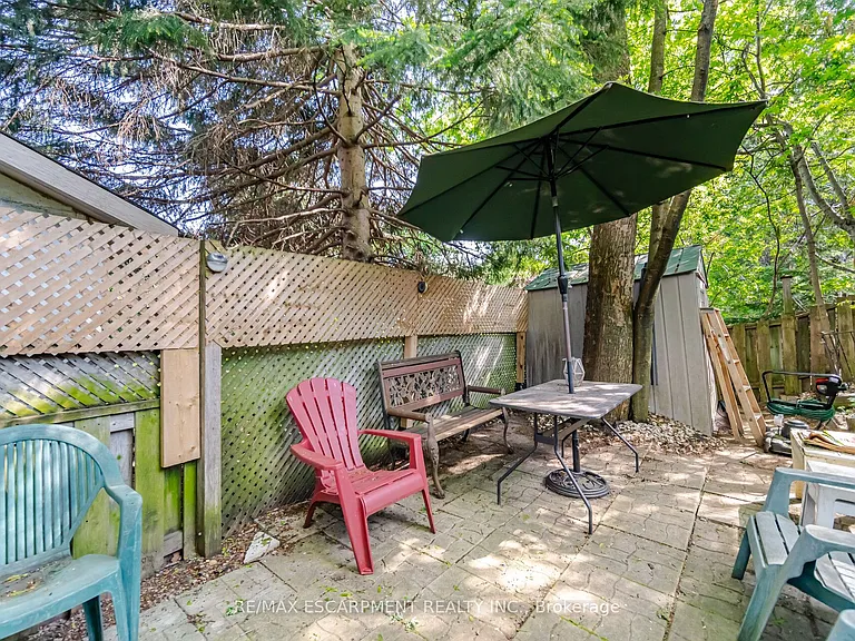 1926 Reiss Ct — Photo 48