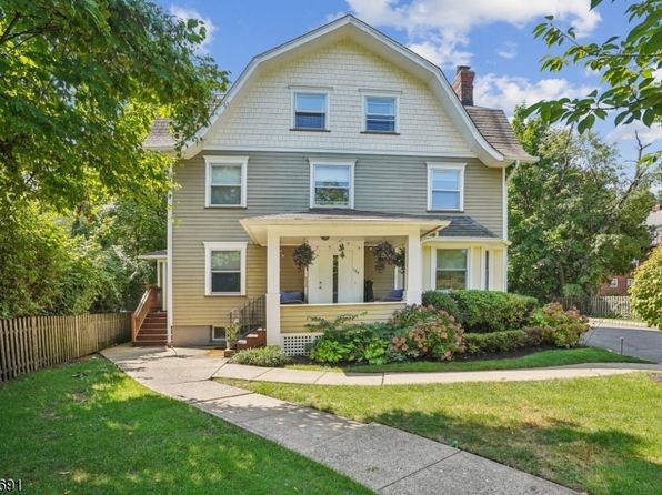 184 Bellevue Ave APT E