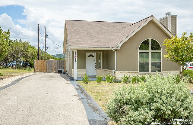 1st image of 1080 Diamondhead Dr