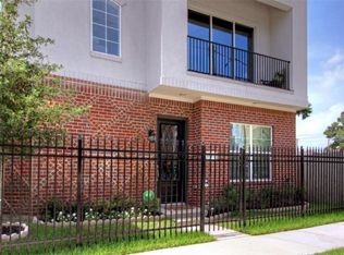 1917 Hickory St, Houston, TX 77007