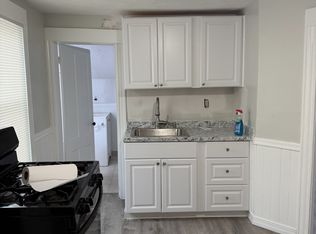 86 Slater St #3, Pawtucket, RI 02860