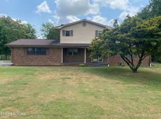 891 W Cunningham St, Alcoa, TN 37701