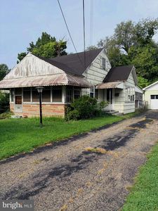 718 Yale Ter, Vineland, NJ, 08360