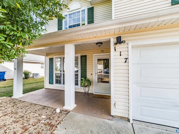 117 Cotton Bend Dr SW, Huntsville, AL 35824