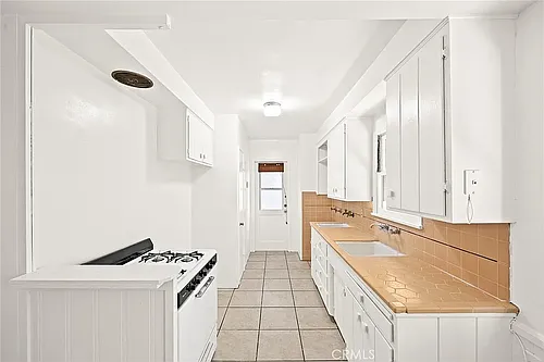 130 E Saint Joseph St #C Photo 1 130 E Saint Joseph St #C Photo 1