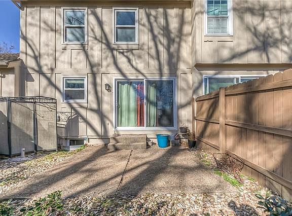 5th image of 10217 Edelweiss Cir