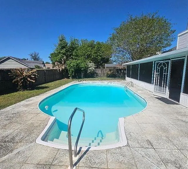 8632 Westview Ln — Photo 2