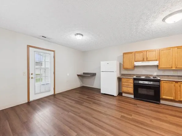 Webster Glen, 101 Governor St #726, Peebles, OH 45660
