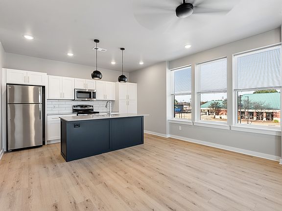 3rd image of 2215 Dave Ward Dr #1