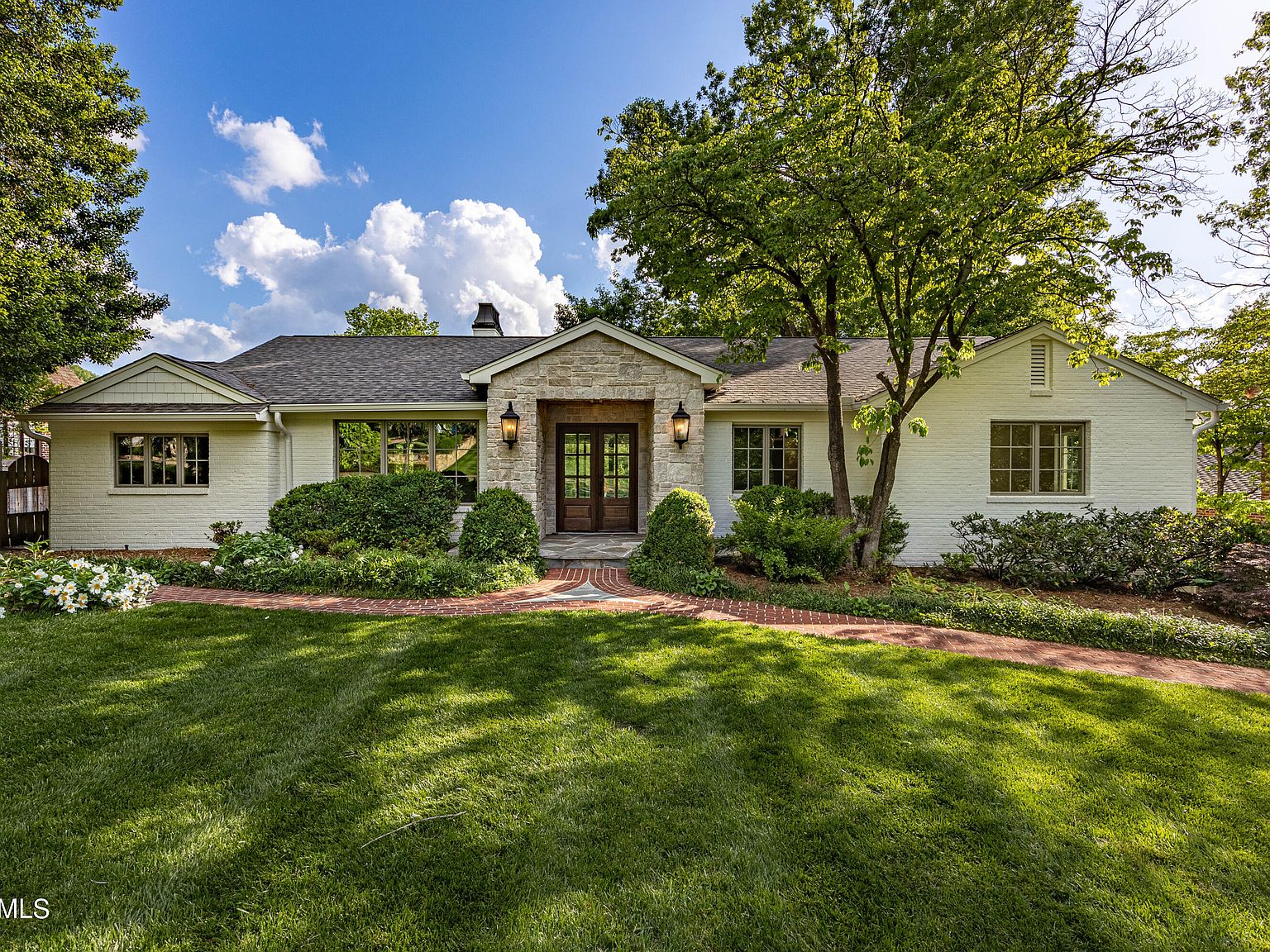 2054 Cherokee Blvd, Knoxville, TN 37919 | Zillow