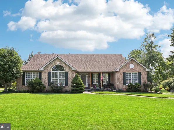 1297 Fort Washington Ave, Fort Washington, PA 19034