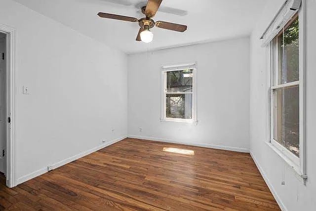 3011 S 5th St — Photo 13