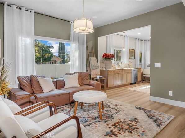 santa-ana-california-25259995 picture