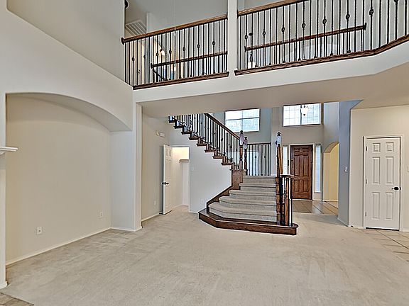 3rd image of 10204 Crawford Farms Dr